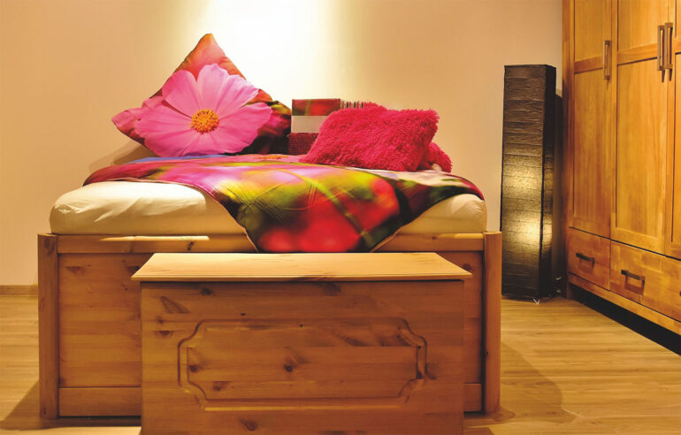 sypialnia w drewnie